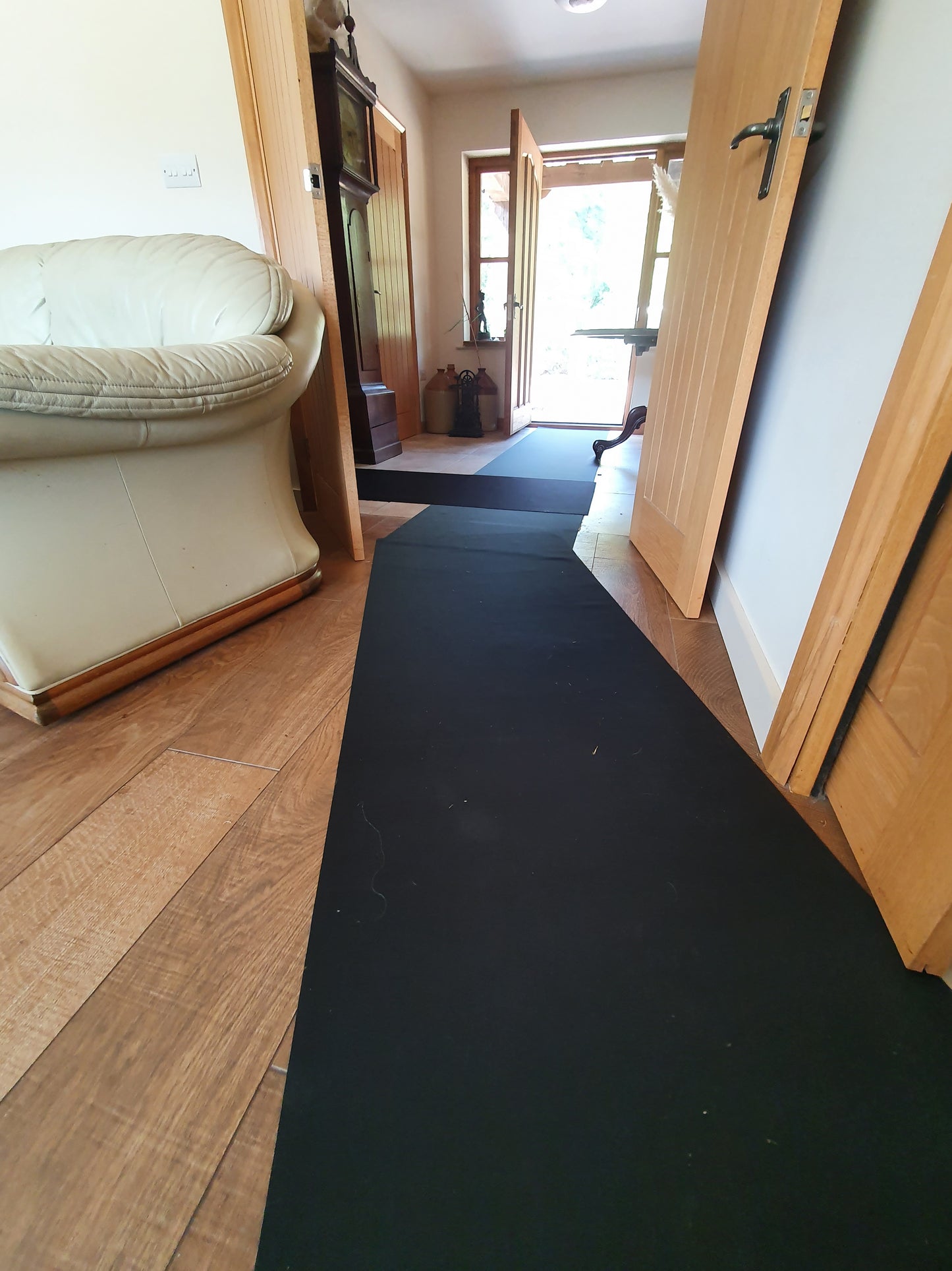 Black Neoprene floor runners are the perfect solution to high traffic areas where protection is needed from foot traffic, water and dirt. neoprene floor runners can be used on all types of flooring from carpet, tiles, wood and stone. Neoprene floor runners are waterproof and can be cut from 1m to 30m. Neoprene floor runners are waterproof but also wick moisture from shoes to stop it transferring into the property. they can be hung and dried over night ready for repeat usage. 